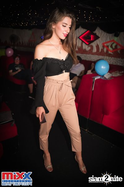 Neon BeatZ Party at MIXX Bangkok — photo 77