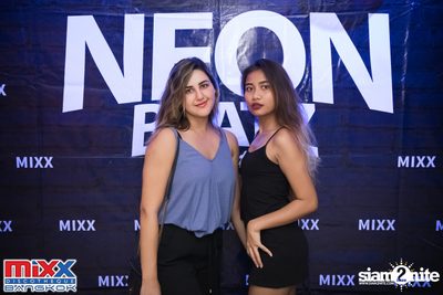 Neon BeatZ Party at MIXX Bangkok — photo 93