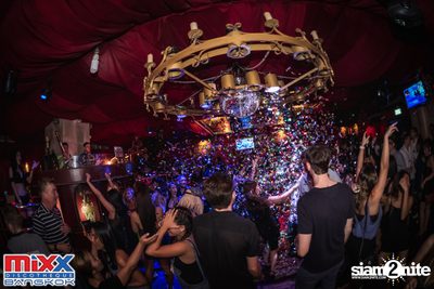 Neon BeatZ Party at MIXX Bangkok — photo 122