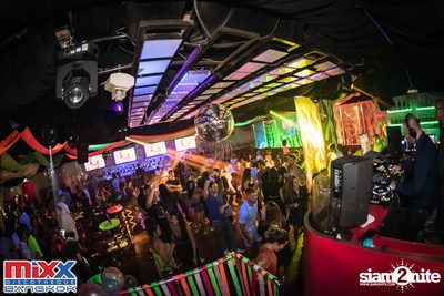 Neon BeatZ Party at MIXX Bangkok — photo 128