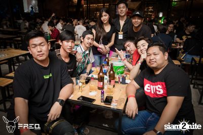 Lomosonic ที่ ฟรีคบาร์ — photo 19