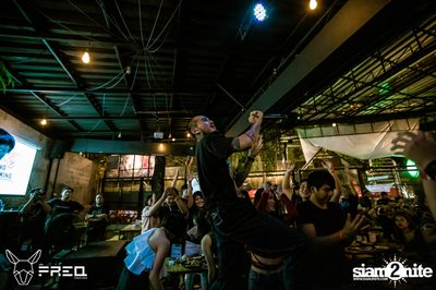 Lomosonic ที่ ฟรีคบาร์ — photo 49