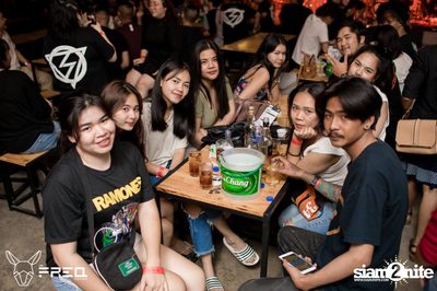 Lomosonic ที่ ฟรีคบาร์ — photo 136