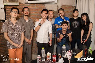 Lomosonic ที่ ฟรีคบาร์ — photo 152