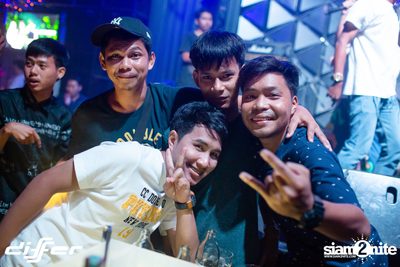 Hip Hop Party ที่ ดิฟเฟอร์ ผับ พัทยา — photo 93