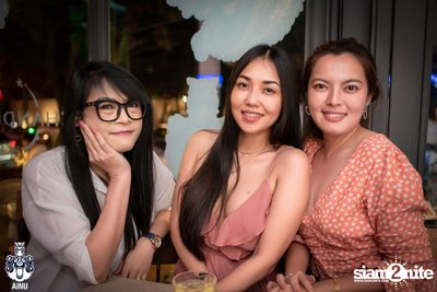 Friday Night at Ainu Bar — photo 12