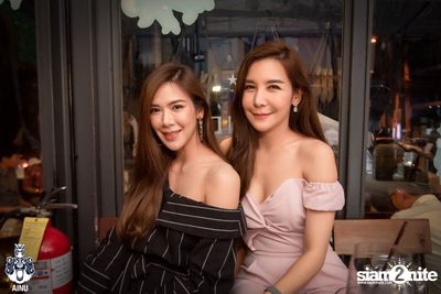 Friday Night at Ainu Bar — photo 25