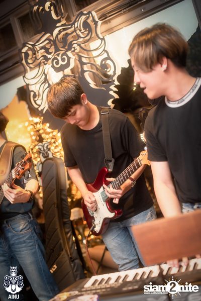 Friday Night at Ainu Bar — photo 74