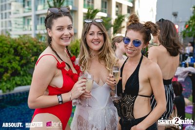 Splash Pool Party at Aloft Bangkok — photo 28