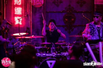 Zeal by Why Love ที่ ชงเจริญกรู๊ฟ Groove@CTW — photo 54