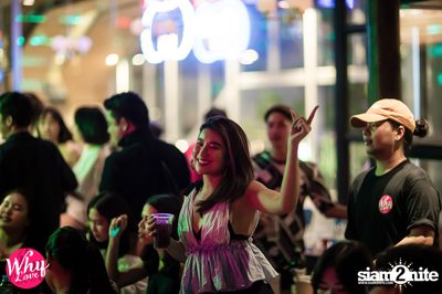 Zeal by Why Love ที่ ชงเจริญกรู๊ฟ Groove@CTW — photo 185