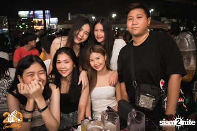 Meyou at 20Something Bar — photo 22