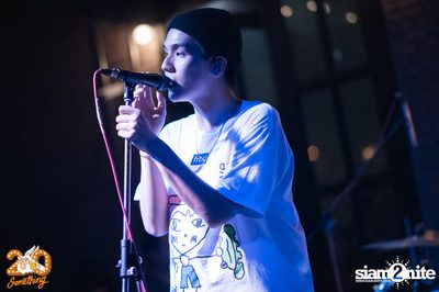 Meyou at 20Something Bar — photo 35