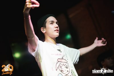 Meyou at 20Something Bar — photo 54