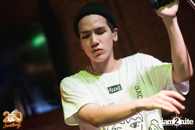 Meyou at 20Something Bar — photo 57