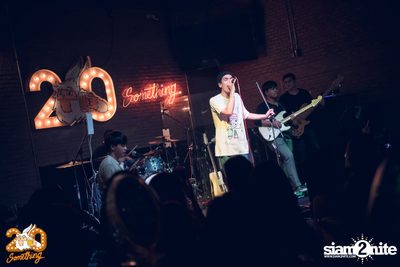 Meyou at 20Something Bar — photo 61