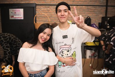Meyou at 20Something Bar — photo 112