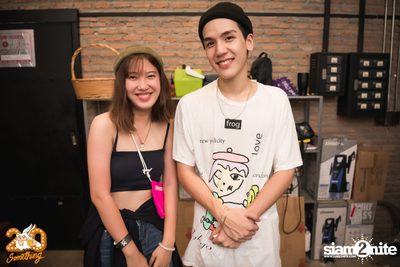Meyou at 20Something Bar — photo 136