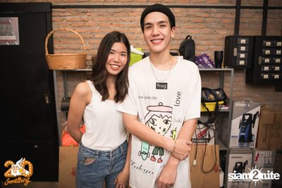 Meyou at 20Something Bar — photo 142