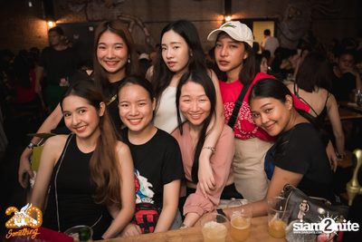 Meyou at 20Something Bar — photo 149
