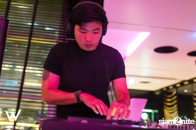 Girls Gone Wild at Woobar | W Bangkok — photo 12