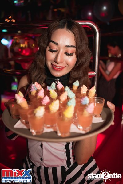 Sugar n Cream at MIXX Bangkok — photo 27