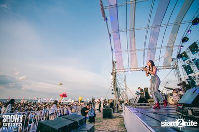 Snowy Weizen pres. Concert Sai Noom: On The Beach — photo 30