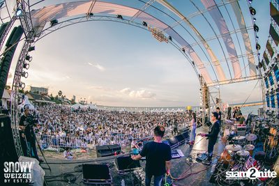 Snowy Weizen pres. Concert Sai Noom: On The Beach — photo 42