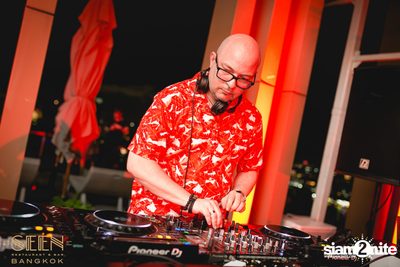 Seen Sessions Vol. 2 w/ Kraak & Smaak at Seen Restaurant & Bar — photo 6