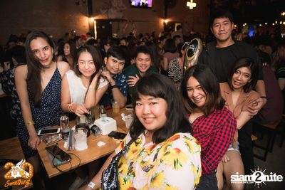 Polycat at 20Something Bar — photo 8