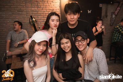 Polycat at 20Something Bar — photo 10