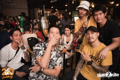 Polycat at 20Something Bar — photo 16