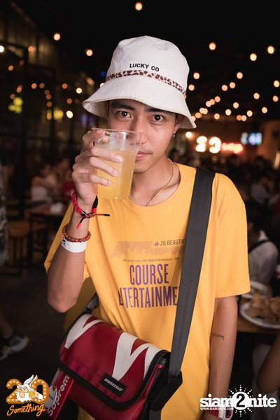 Polycat at 20Something Bar — photo 18