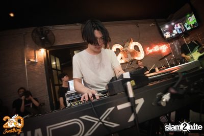 Polycat at 20Something Bar — photo 33
