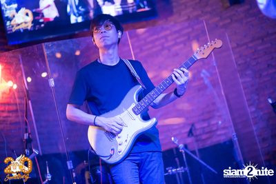 Polycat at 20Something Bar — photo 40