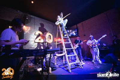 Polycat at 20Something Bar — photo 77