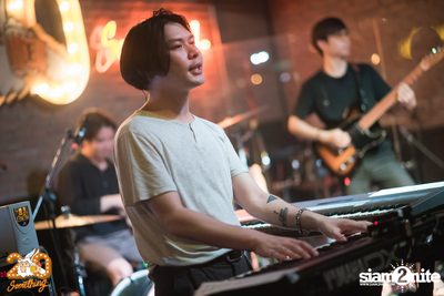 Polycat at 20Something Bar — photo 86