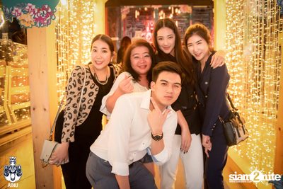Saturday Night at Ainu Bar — photo 21