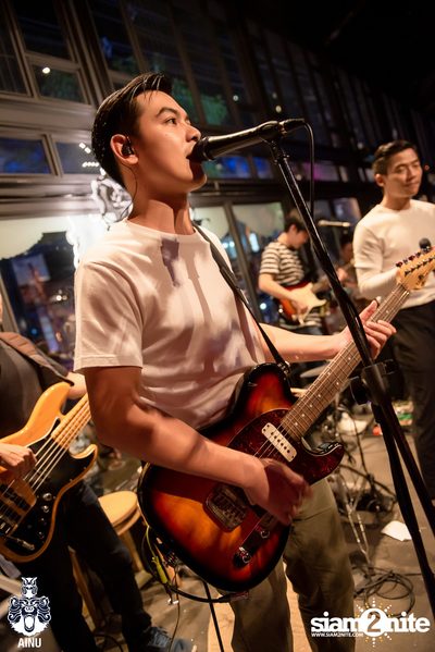 Saturday Night at Ainu Bar — photo 25