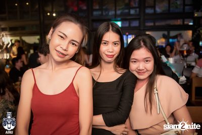 Saturday Night at Ainu Bar — photo 30