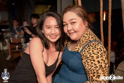 Saturday Night at Ainu Bar — photo 31