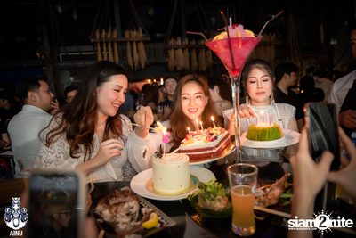 Saturday Night at Ainu Bar — photo 39