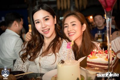 Saturday Night at Ainu Bar — photo 42