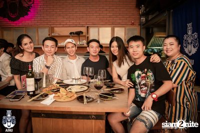 Saturday Night at Ainu Bar — photo 44