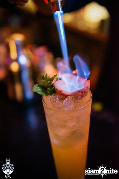 Saturday Night at Ainu Bar — photo 75