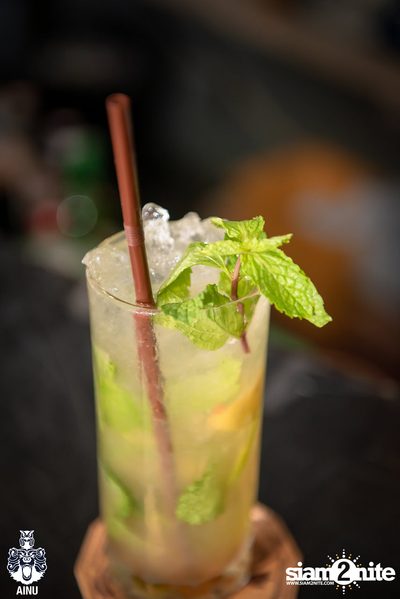 Saturday Night at Ainu Bar — photo 83
