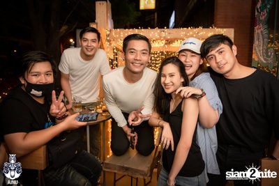Saturday Night at Ainu Bar — photo 84