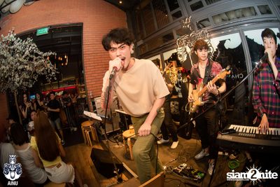 Saturday Night at Ainu Bar — photo 85