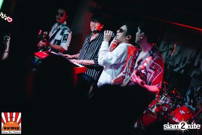 MEAN ที่ วอร์ม อัพ คาเฟ่ เชียงใหม่ — photo 99