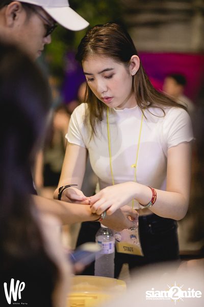 White Party 2 w/ Pop x Oat x Bell x Weiwei at DND — photo 14